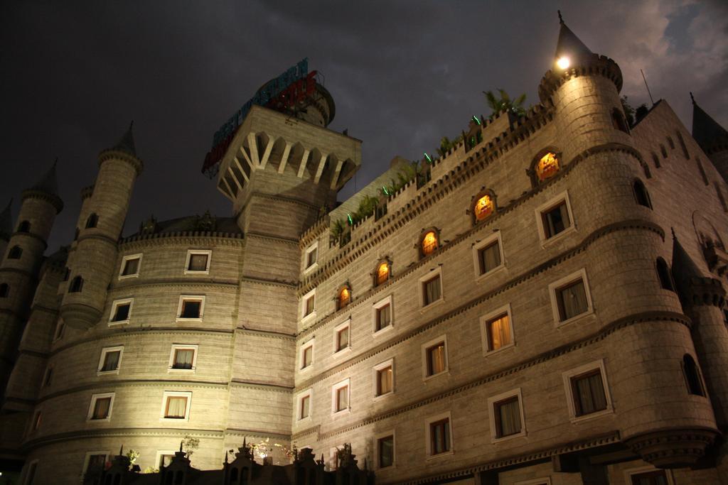 Best Western Amrutha Castle Hyderabad Exterior foto